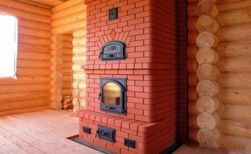 Котел или печь с водяным контуром, что лучше. Чем хороши кирпичные печи?
