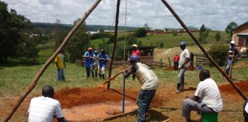 Обустройство абиссинской скважины для зимнего использования. Абиссинская скважина: что это такое и как ее сделать своими руками — плюсы и минусы, срок службы, устройство