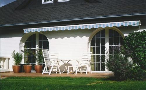 Какие пластиковые окна лучше. Ставим новые окна: какие лучше выбрать для квартиры? 04