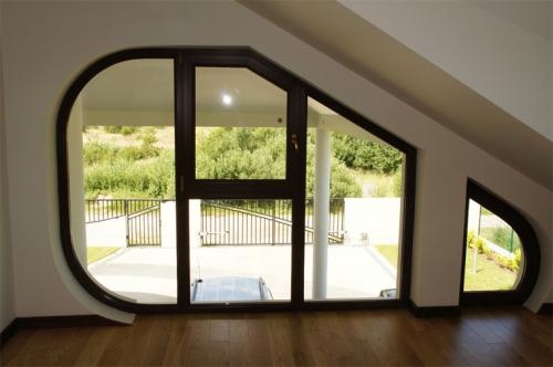 Какие пластиковые окна лучше. Ставим новые окна: какие лучше выбрать для квартиры? 02