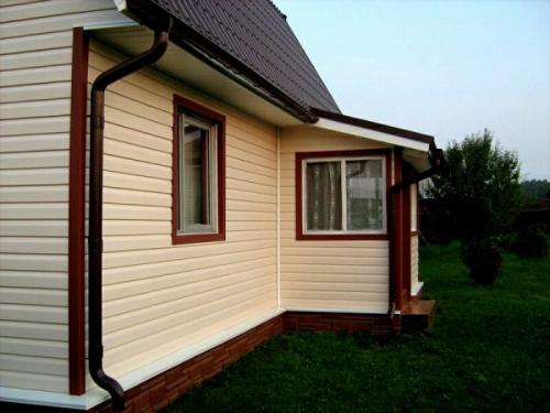 Чем обшить дом снаружи дешево и красиво. Чем дешевле обшить дом снаружи