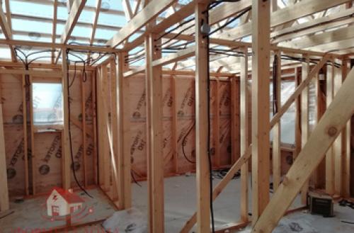 Что лучше сруб или брус. Подробное сравнение: бревно или брус —, что лучше для дома? 08