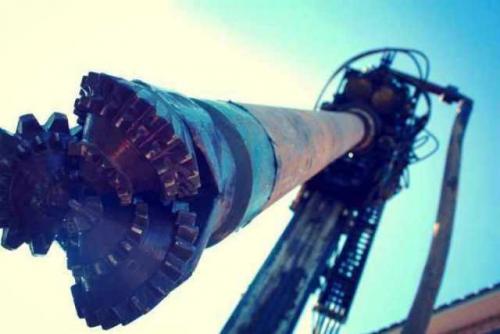 Правильная скважина на воду. Выбираем источник водоснабжения для загородного дома