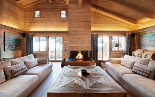 Потолок с открытыми балками. Функциональность потолка