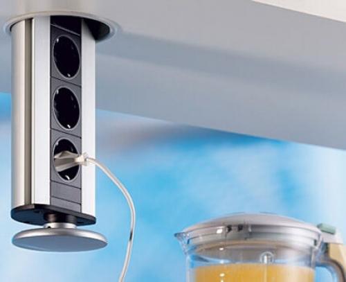 Скрытые розетки для кухни. Классификация встраиваемых в столешницу блоков