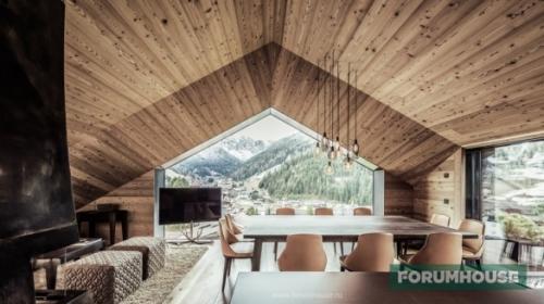 Дерево на стене в интерьере. Фотографии интерьеров, которые отделаны древесиной