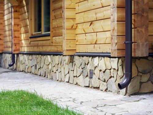 Как обложить цоколь дома плиткой. Какой вид камня лучше выбрать для облицовки