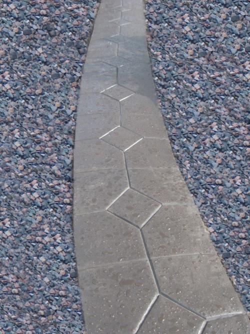 Как украсить бетонную дорожку после заливки. Бетонные дорожки: советы профессионалов и инструкция по укладке своими руками (95 фото)