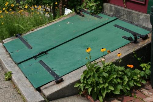 Подвал в ландшафтном дизайне. Погреб на даче: подробное описание популярных проектов. 70 фото лучших идей