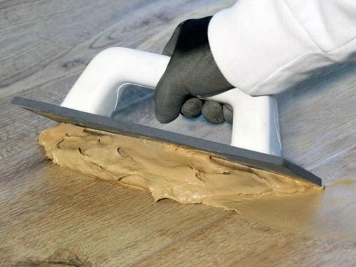 Шпаклевка по дереву применение. Шпаклевка по дереву – производители, виды и характеристики. Советы по выбору и созданию своими руками
