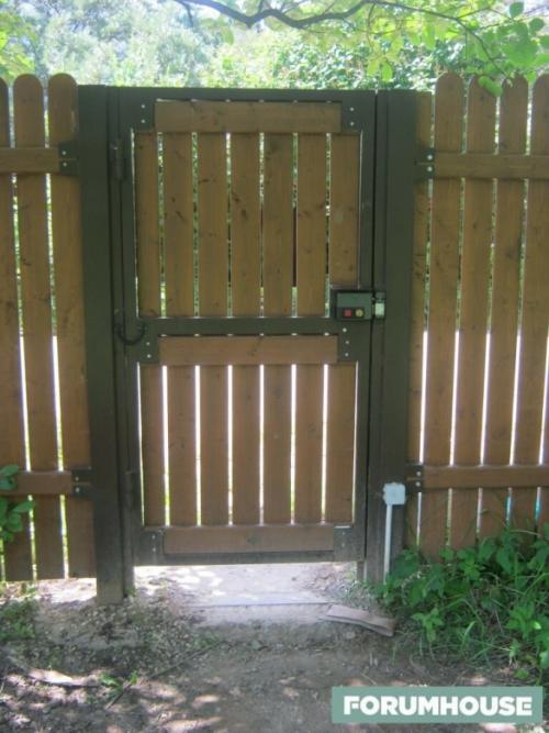 Как закрываются откатные ворота без автоматики. Откатные ворота: важные лайфхаки