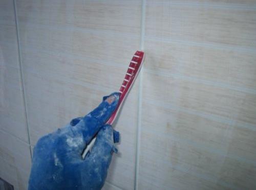 Как правильно фуговать шов плитки. Учимся, как фуговать плитку