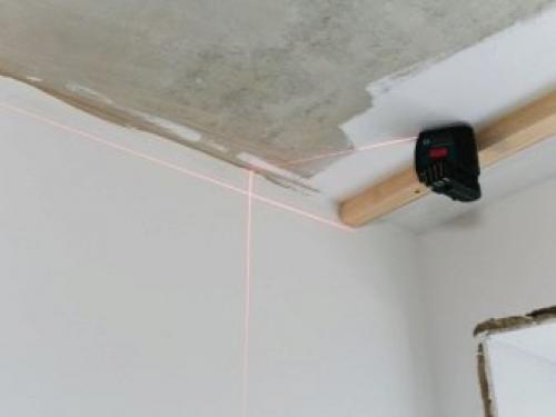 Монтаж реечного потолка своими руками. Пошаговая инструкция монтажа 02