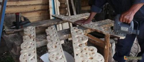 Шаблоны резных деревянных наличников на окна. Шаблоны для резных наличников на окна и двери – от рисунка к трафарету 05