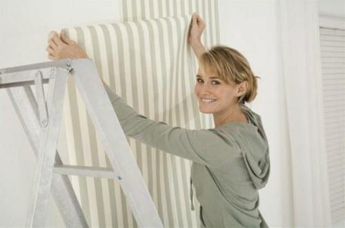 Сколько нужно рулонов обоев на комнату 17 кв.м. Рассчитаем рулоны обоев