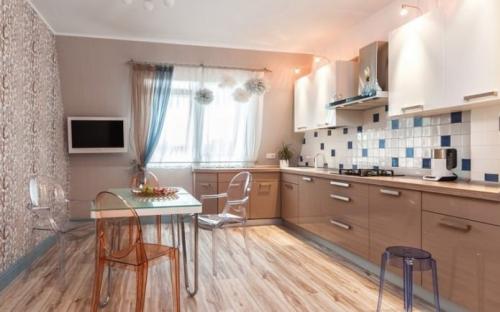 Какой ламинат выбрать в гостиную. Фото интерьеров с ламинатом различных цветов