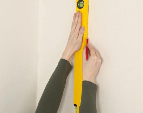 Как клеить флизелиновые обои на бумажной основе. Работаем с флизелиновой основой