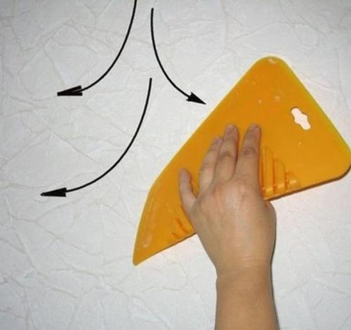 Как клеить флизелиновые обои на бумажной основе. Работаем с флизелиновой основой