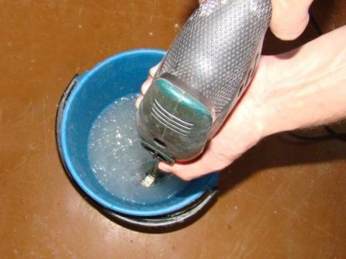 Как клеить флизелиновые обои на бумажной основе. Работаем с флизелиновой основой