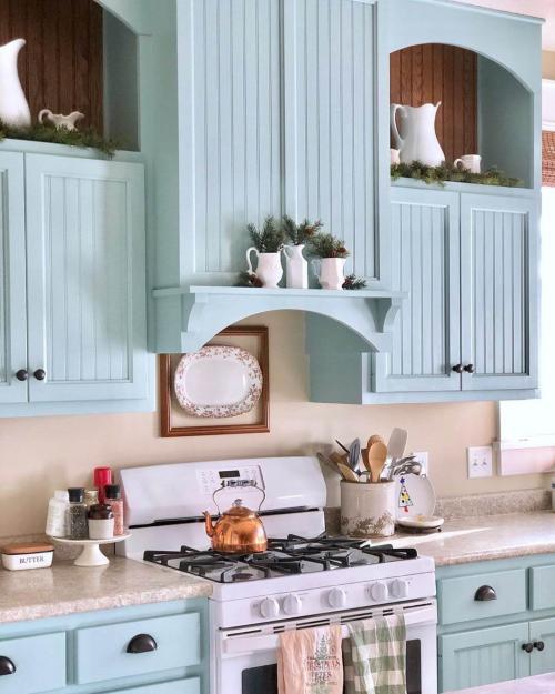 Какие цвета в интерьере сочетаются с бежевым и коричневым. С какими цветами сочетается в интерьере 37