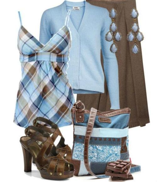 Сочетание бежевого и голубого. С какими цветами сочетается голубой?