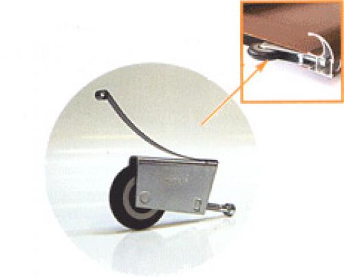 Как вставить дверь в шкаф купе. Как своими руками установить распашные и раздвижные двери в шкаф