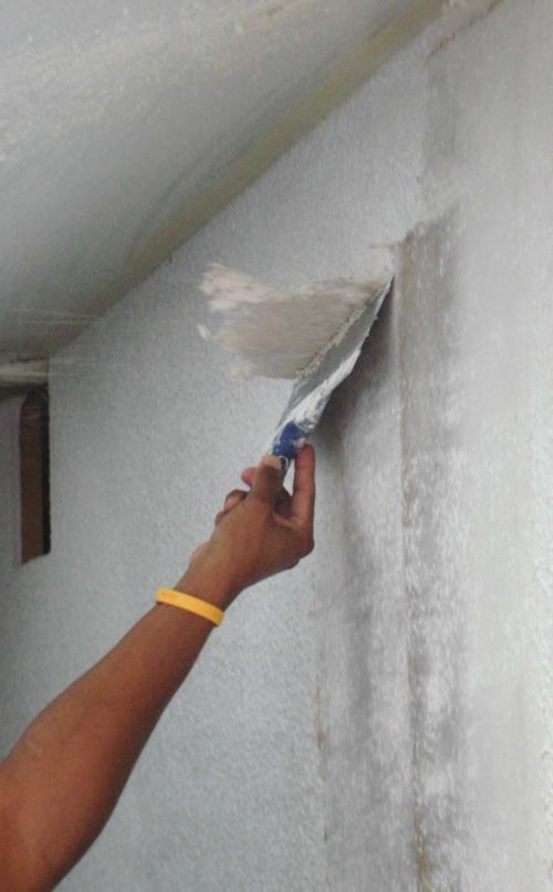 Как наклеить флизелиновые обои. Домашний мастер: правила поклейки флизелиновых обоев 11