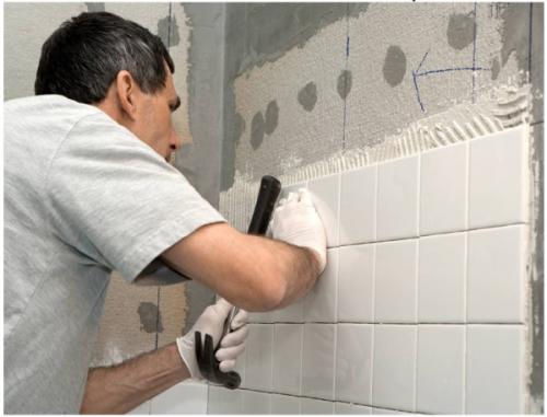 Как класть на стену керамическую плитку. Укладка плитки 22