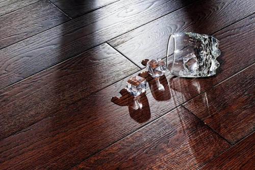 Как выбрать ламинат для кухни. Ламинат на кухню: особенности выбора напольного покрытия