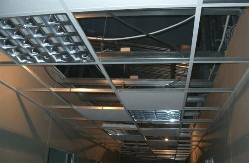 Армстронг потолок, как сделать. Преимущества и недостатки 05 Армстронг потолок, как сделать. Преимущества и недостатки 05