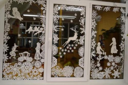 Украшения на Новый год 2020 своими руками. Украшаем окна