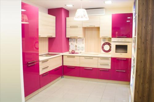 Сочетание цветов в мебели. Умелая комбинация оттенков в кухонном помещении