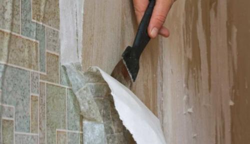 Как снять старые советские обои в несколько слоев