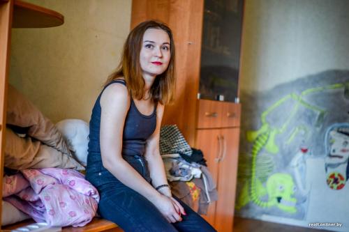 Как сделать ремонт в квартире экономно. Делаем стильный дизайнерский ремонт в обычной комнате за три дня и 760 рублей