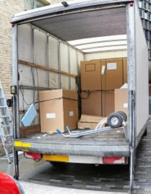 Как сэкономить на ремонте кухни. Займитесь покраской сами