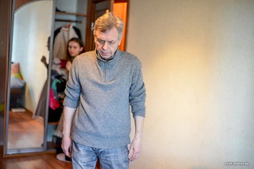 Как сделать ремонт в квартире экономно. Делаем стильный дизайнерский ремонт в обычной комнате за три дня и 760 рублей