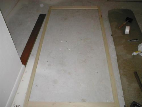 Как установить двери купе в гардеробную. Двери купе для гардеробной своими руками