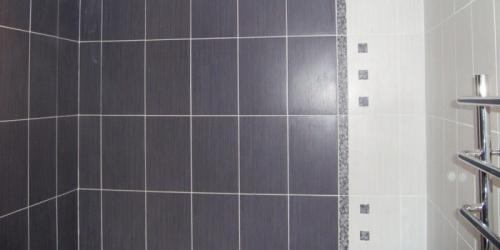 Как быстро класть плитку на стену. Кладка плитки на стену своими руками