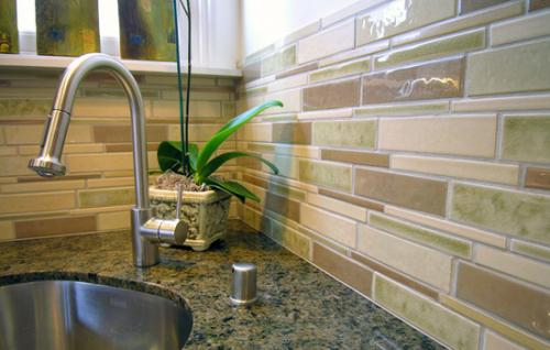 Как клеить плитку на плитку в кухне. Подготовка поверхности 11 Как клеить плитку на плитку в кухне. Подготовка поверхности 11