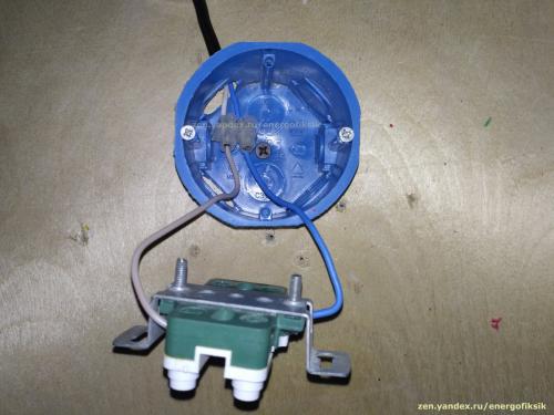 Двойная розетка в два подрозетника. Подключаем двойную розетку в один подрозетник