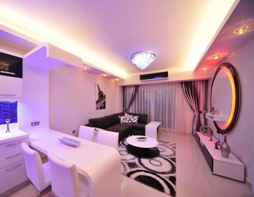 Как украсить комнату светодиодной лентой. Способы применения светодиодной подсветки