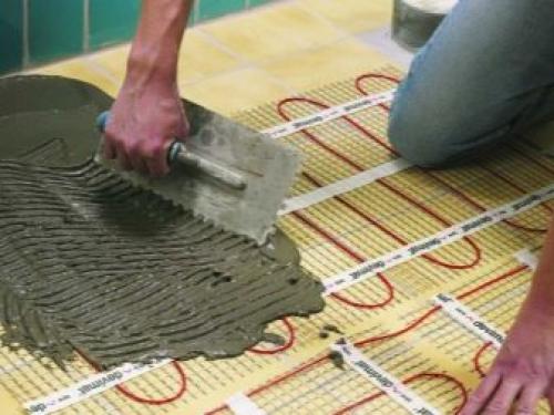 Монтаж теплых водяных полов в бетонной стяжке. Необходимая толщина стяжки под водяной теплый пол 05