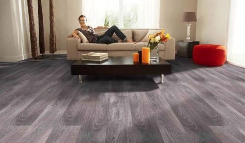 Как положить линолеум на линолеум своими руками. Можно ли стелить новый линолеум на старый? 01