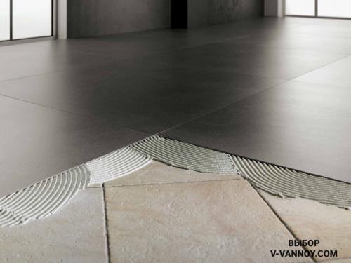 Можно ли клеить мозаику на старую плитку. Можно ли вообще класть новую плитку на старую?