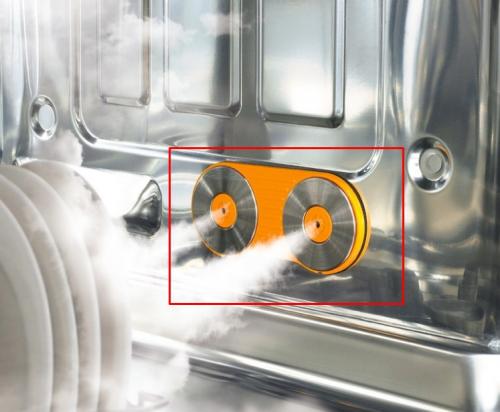 Остается вода на посуде в посудомойке. Посудомоечная машина не сушит