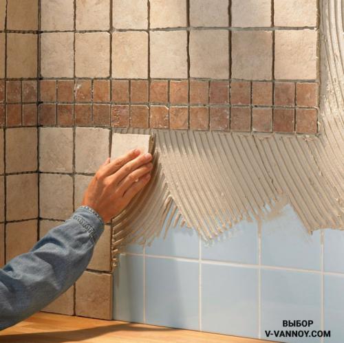 Можно ли клеить мозаику на старую плитку. Можно ли вообще класть новую плитку на старую?