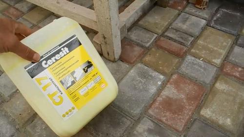 Грунтовка плитка на плитку. Нужна ли грунтовка стен перед укладкой керамической плитки: обзор вариантов и техника нанесения