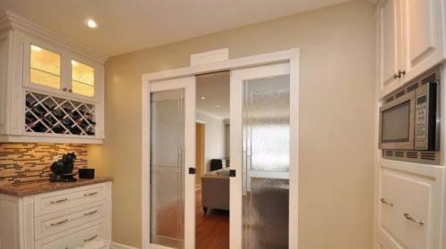 Раздвижные двери на кухню