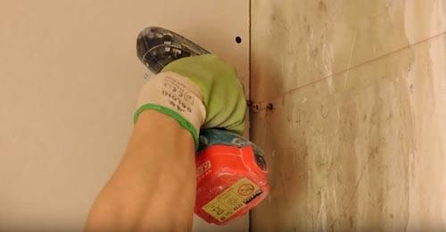 Штукатурка стен. В чем отличия штукатурки стен своими руками по маякам: видео с профессиональными комментариями