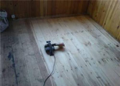 Чем выровнять бетонный пол под линолеум своими руками. Методы обустройства поверхности под линолеум 02